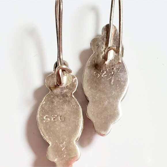 Vintage Sterling Silver Earrings with Lapis Lazuli - Picture 4 of 5